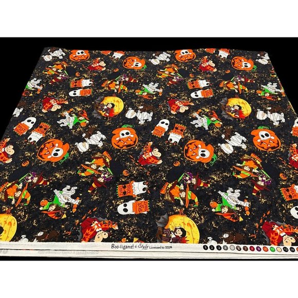 Boo-ligans Style Licensed to SSI Cotton Halloween Fabric 2.75 Yards x 44 Inch - Picture 2 of 16